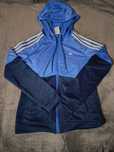 Продам спортивною кофту adidas
