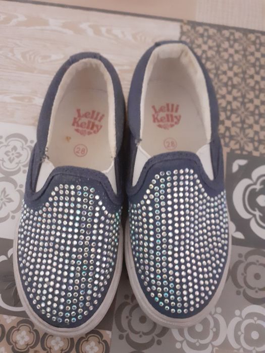 Sapatos criança número 28