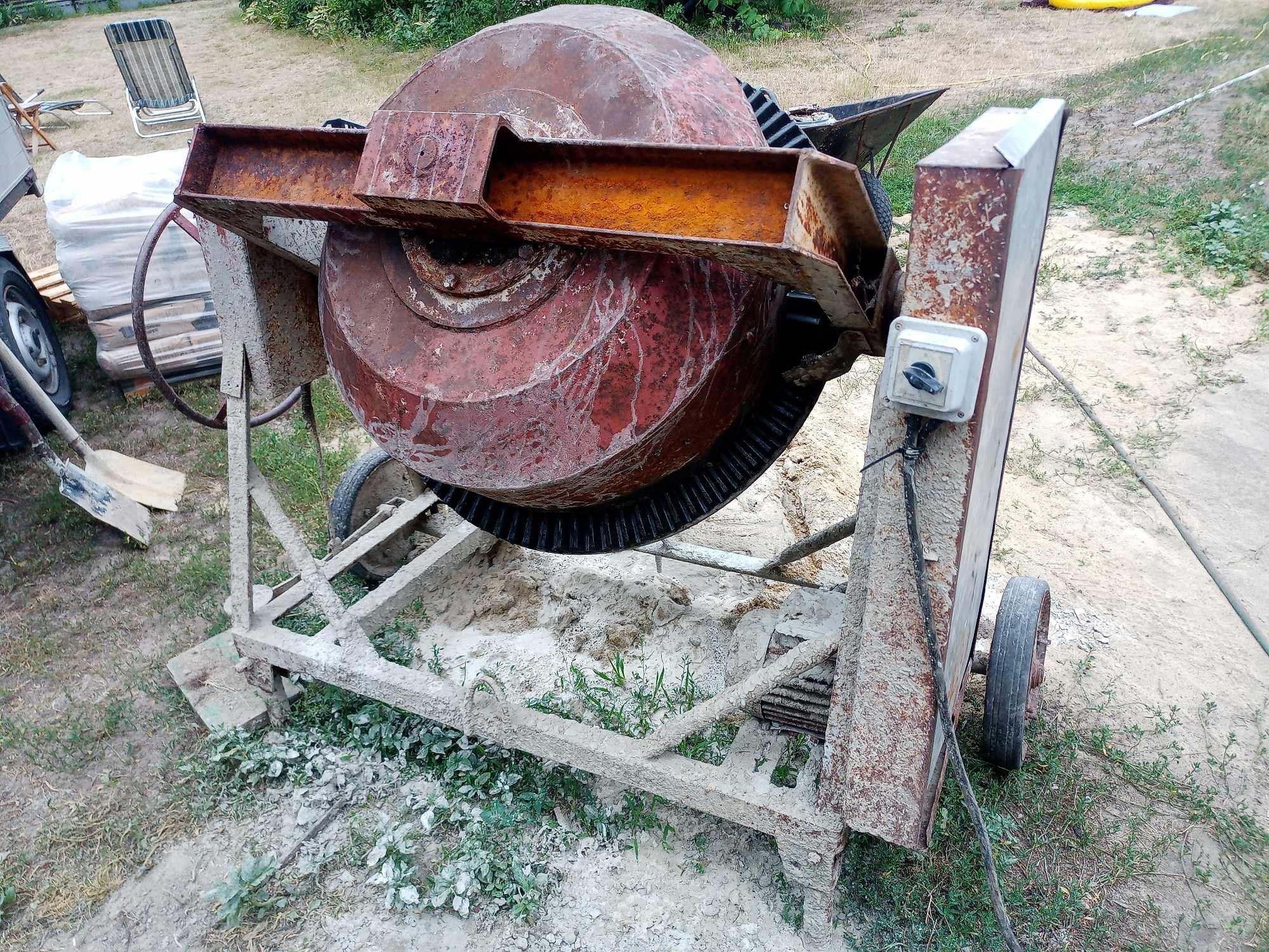 betoniarka 250l. 380 siłowa gruby wieniec