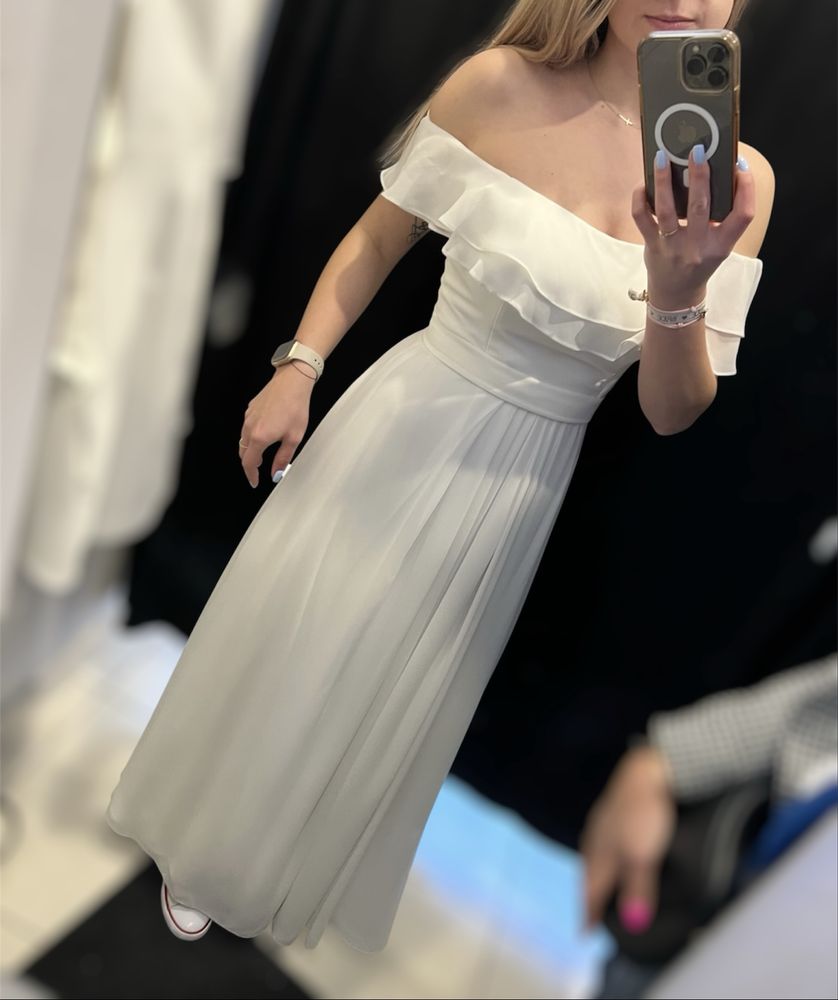 Suknia ślubna. Biała długa sukienka. Sukienka maxi elegancka