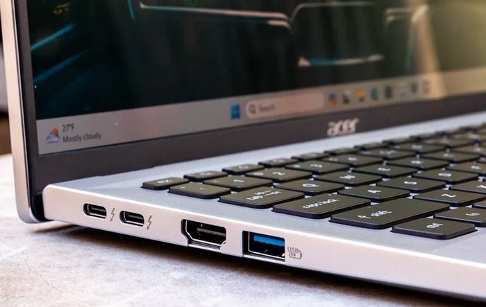 Portátil ACER Swift Go 14 SFG14-71 14" OLED