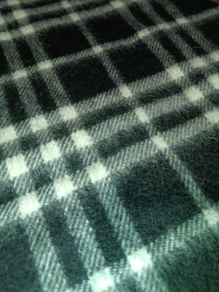 Burberry mini шарф