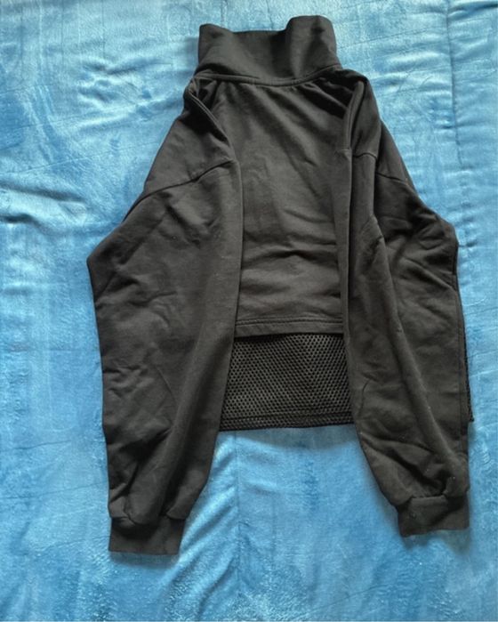 Camisola preta da gusi