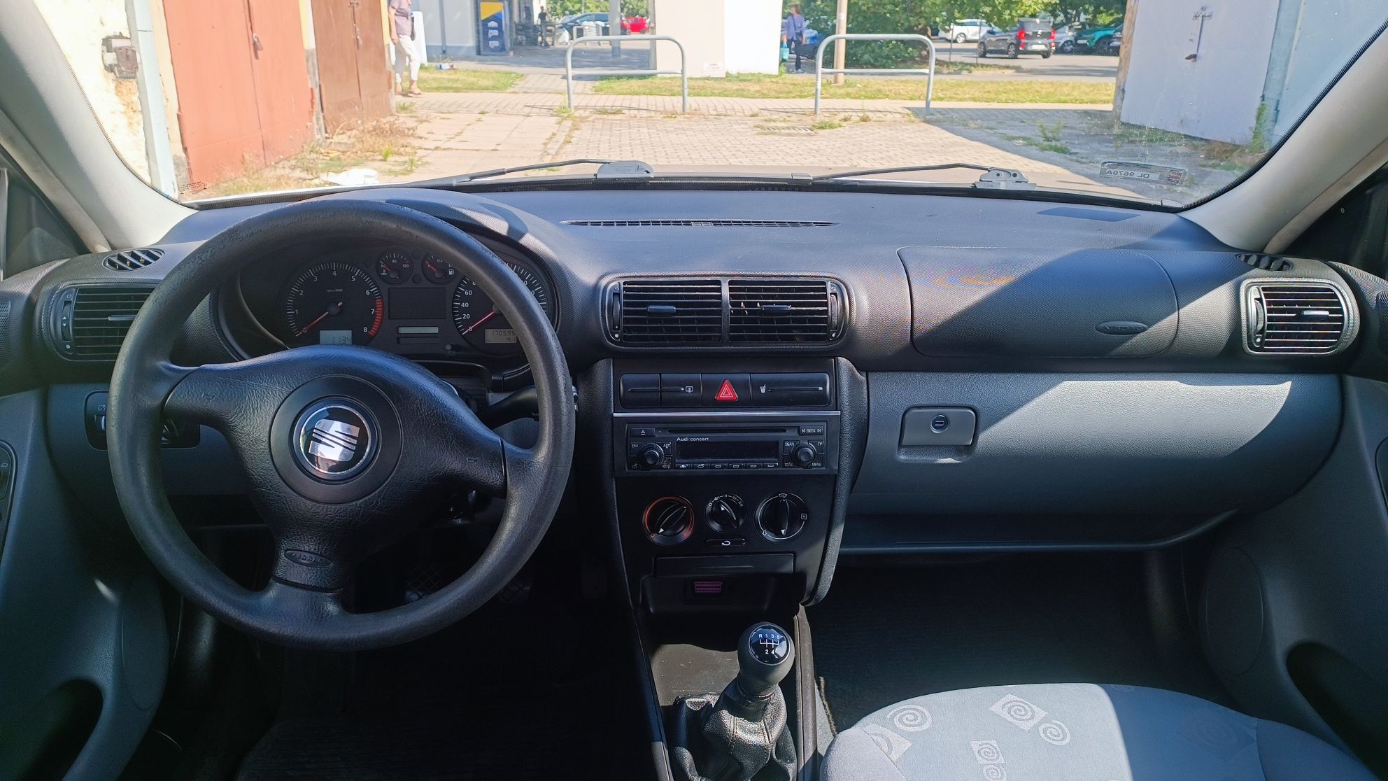 Seat leon 1.6 mpi REZERWACJA