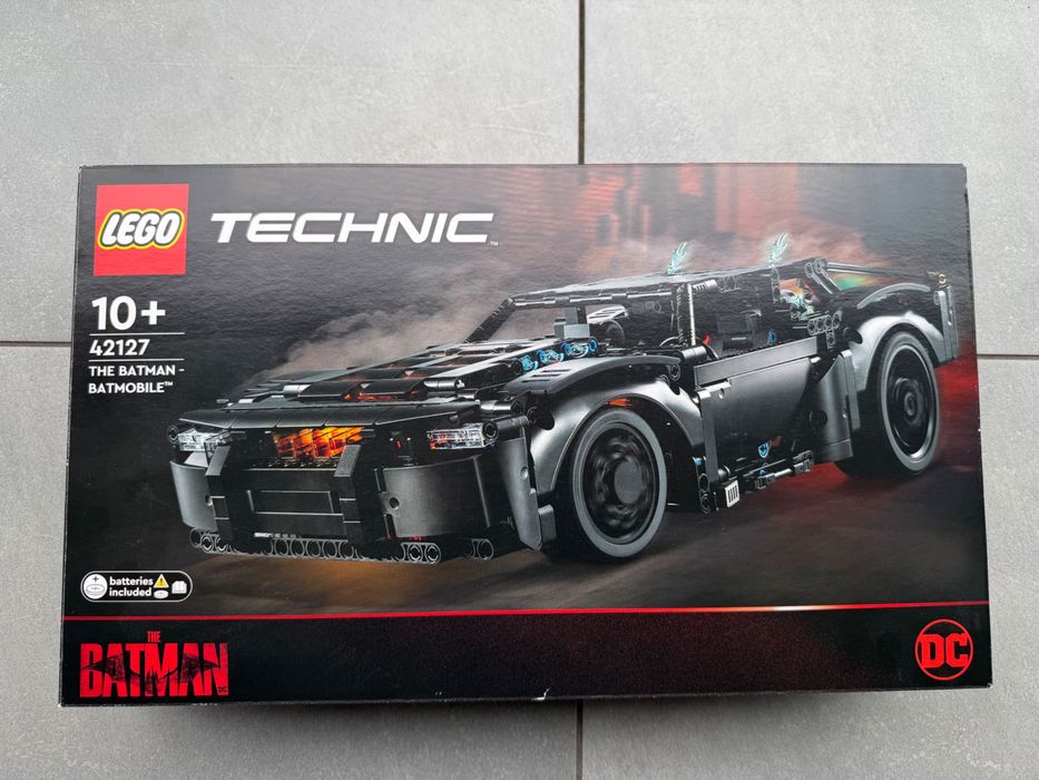Klocki LEGO Technic Zestaw Batmobil 42127 ! Nowe !