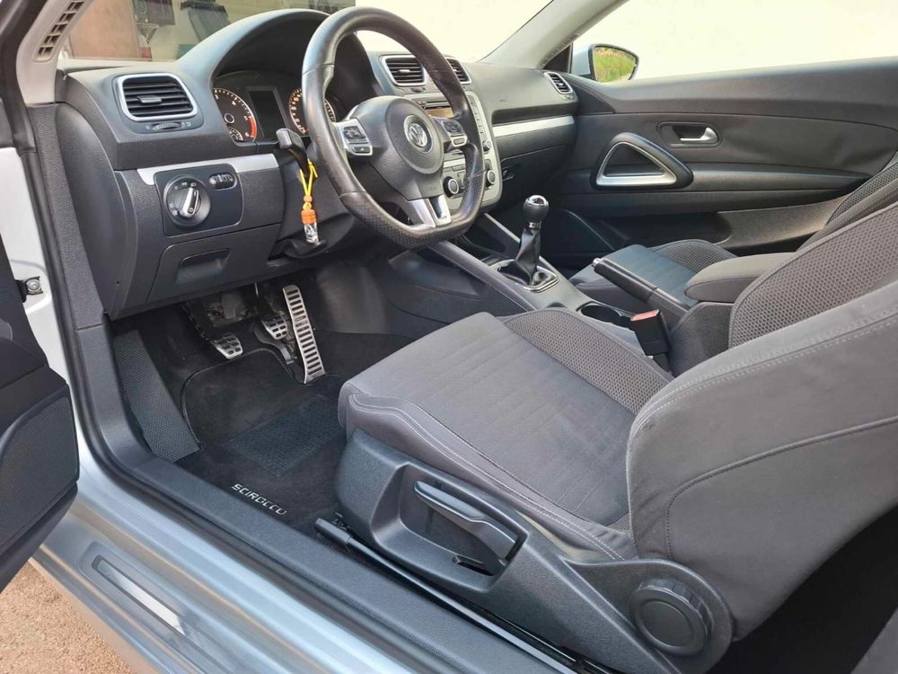 Vendo Volkswagen Sirocco 2.0 TDI de 2011