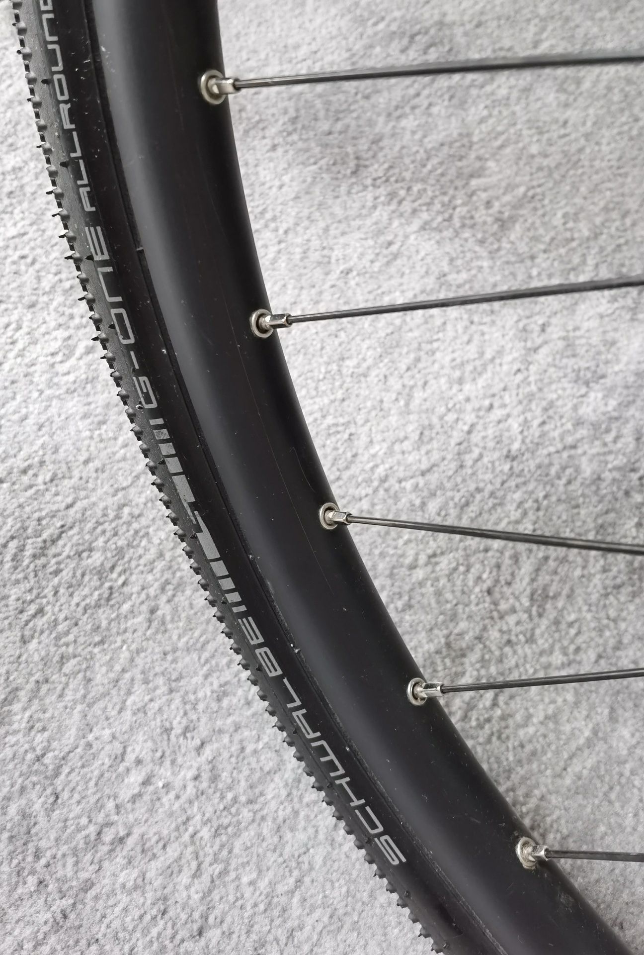 Koła 28 cali z Unibike Geos + opony Schwalbe G-One Allround + kaseta