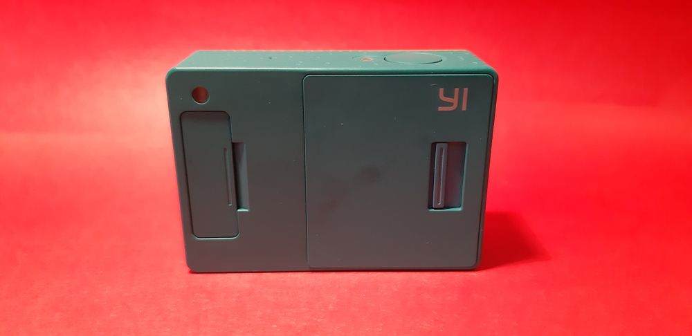 Xiaomi Yi Green Компактна екшн-камера