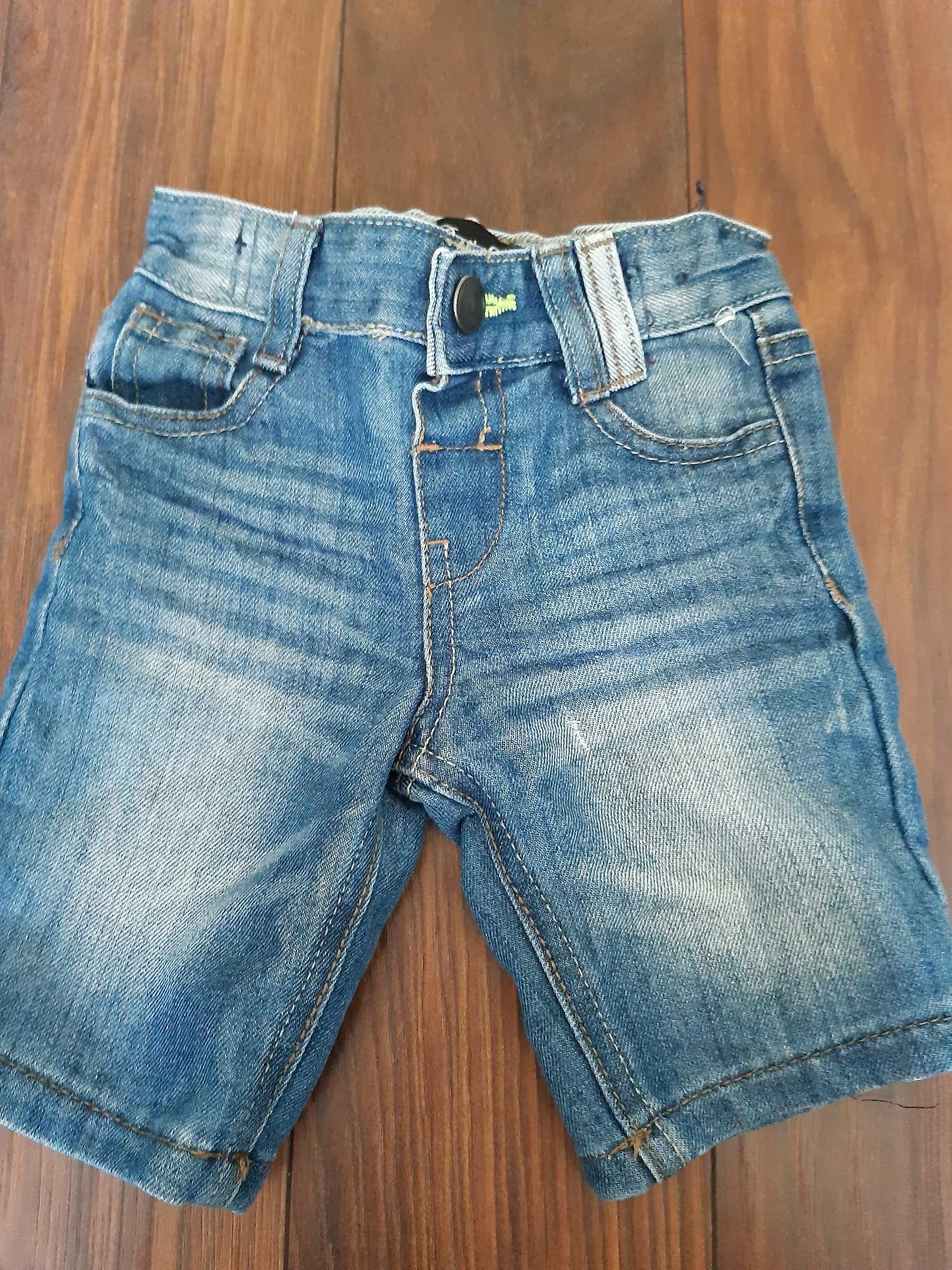 Jeansowe krótkie spodenki rozmiar 74-80