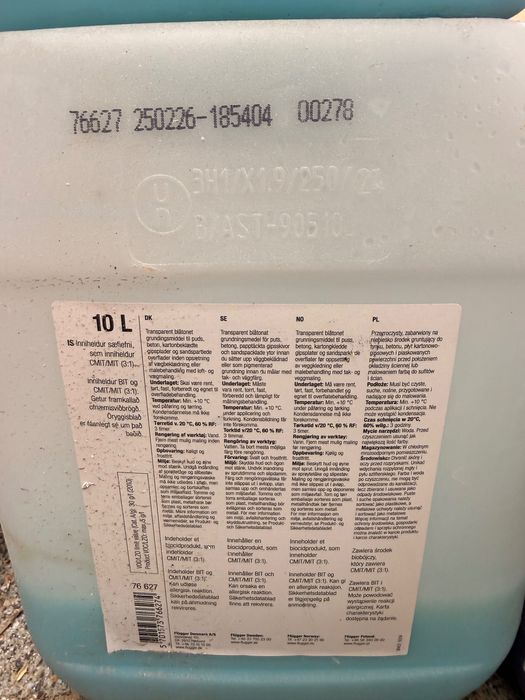 Flügger Non-drip - niekapiący grunt wodny pod farby i gładzie