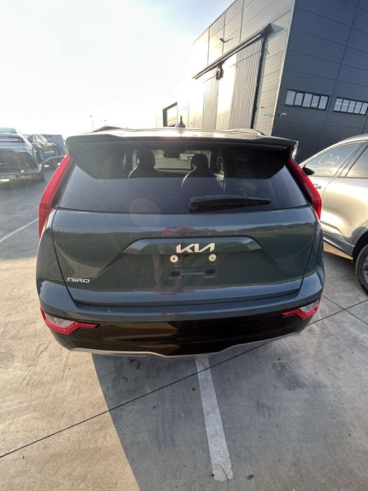 Kia Niro ev кіа ніро електрична