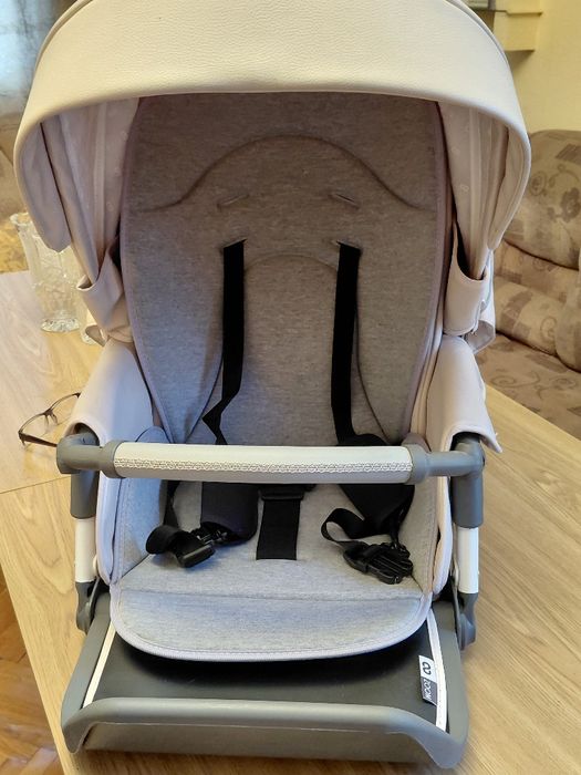 Універсальна коляска ZOOM 2в1