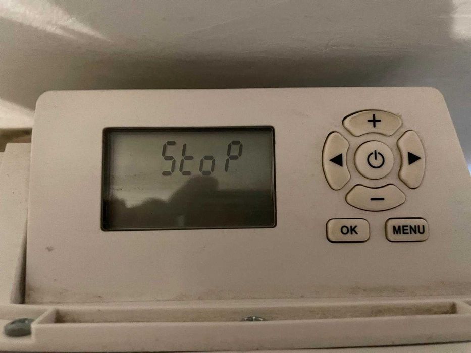 Radiador de parede Programável, com Suporte