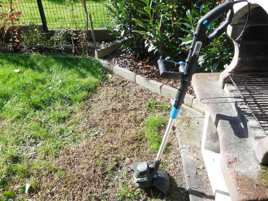 Podkaszarka elektryczna MAC ALLISTER MGTP430