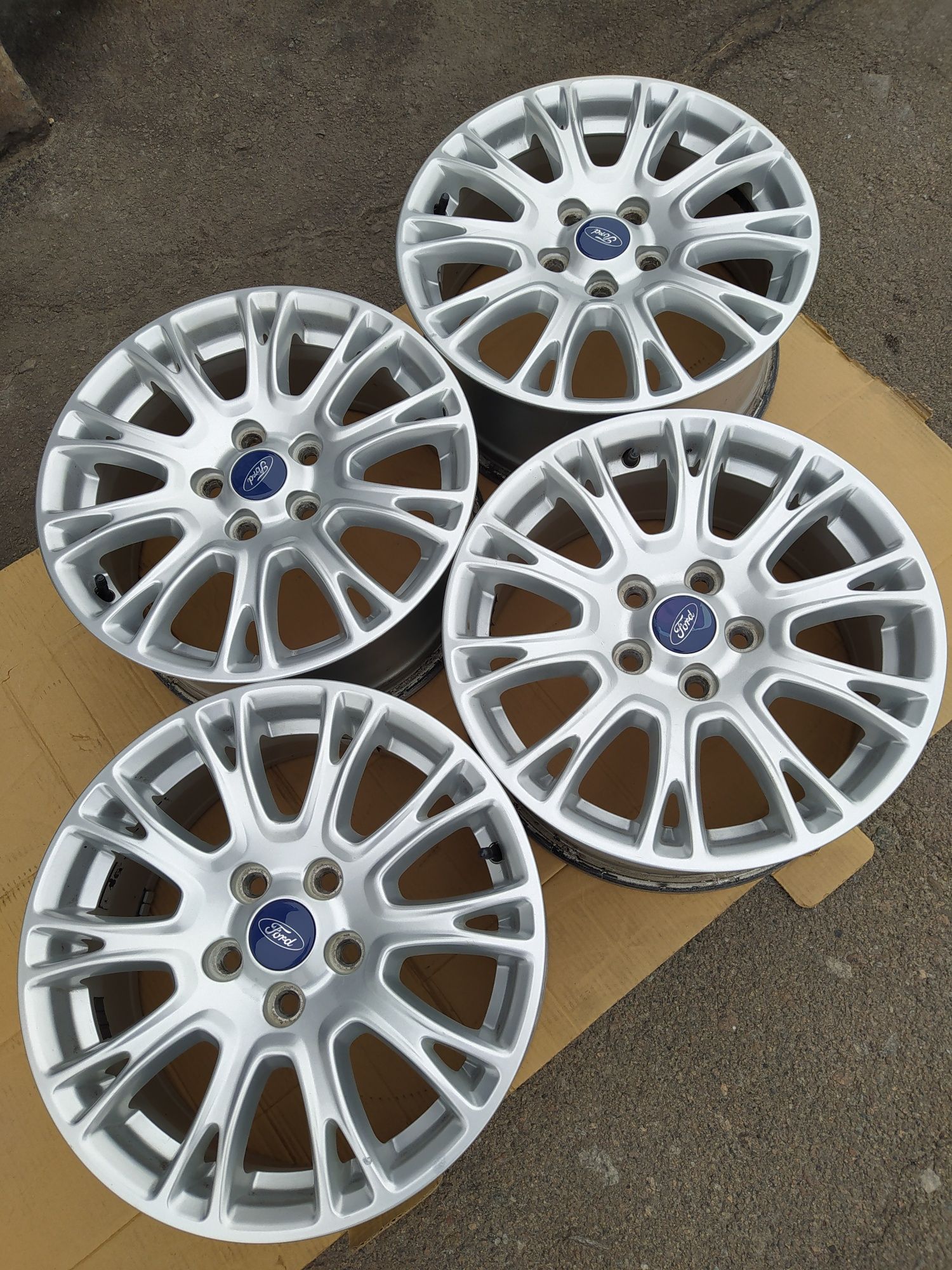 Диски Ford Mondeo Focus C-Max S-Max Fusion Kuga Connect Volvo 16(5*108