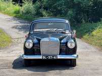Mercedes-Benz 180
