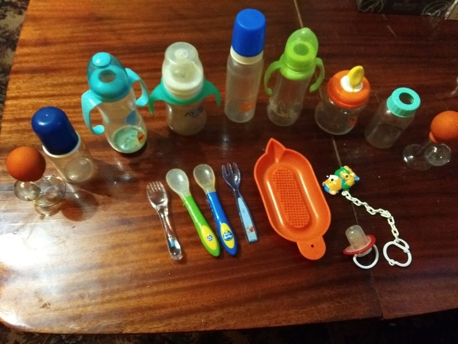 Бутилки для годування