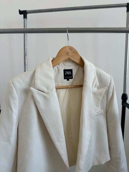 піджак від бренду ZARA