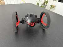 Parrot Jumping Sumo - dron skaczący