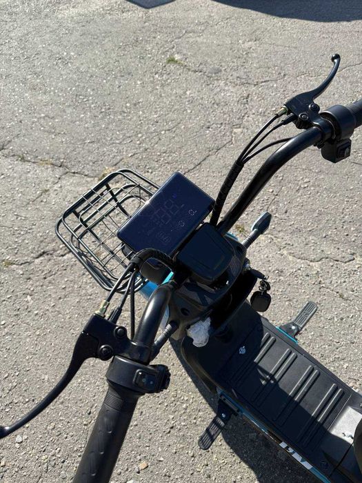 Аренда электроскутера (аккумулятор 60В 60Ач, проходимость до 150 км)