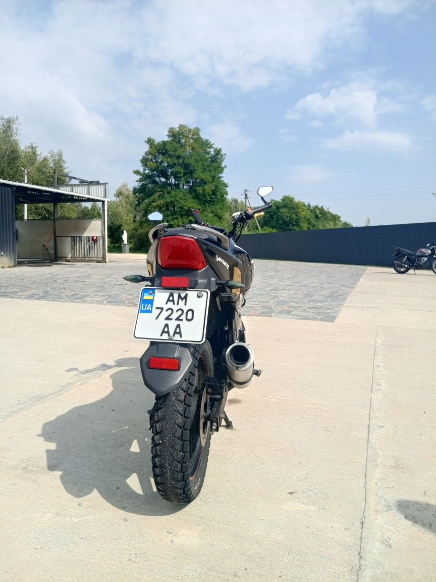 viper magnum 200
