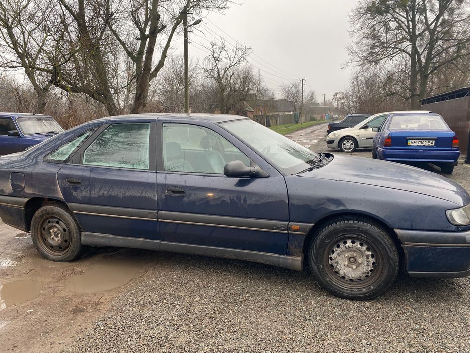 Продам автомобіль Renault Safrane 1998 року