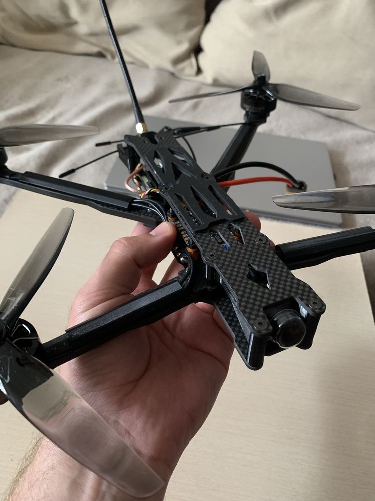 Дрон FPV 7″ 1000TVL (денна камера)