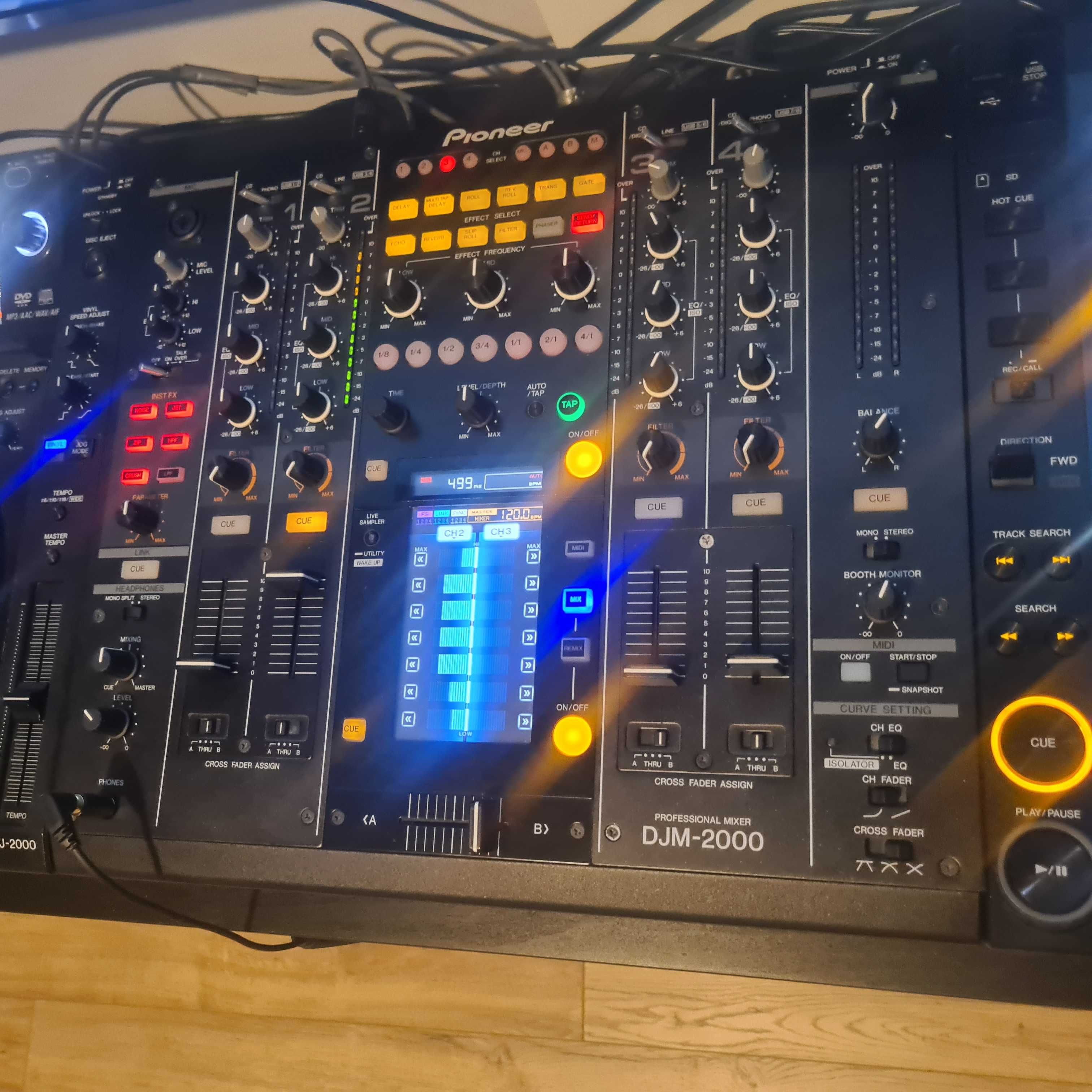 Pioneer Djm -2000+ cdj- 2000 (2програвачі) комплект