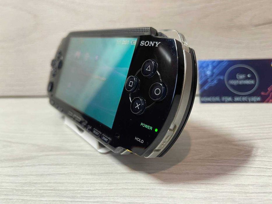 Sony PSP 64GB + 70 Ігор в чорному кольорі і гарному стані PlayStation