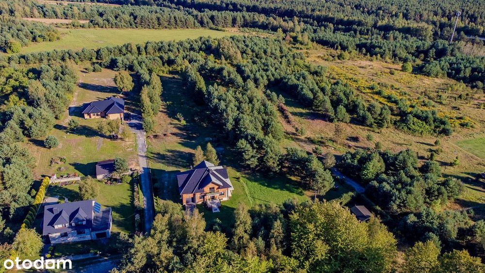 Piękna działka. Idealna na dom oraz ogród marzeń !