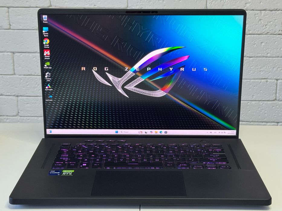 Asus Rog Zephyrus M16/2K/165Hz/i9-12900H/24GB DDR5/1TB SSD/RTX 3070Ti