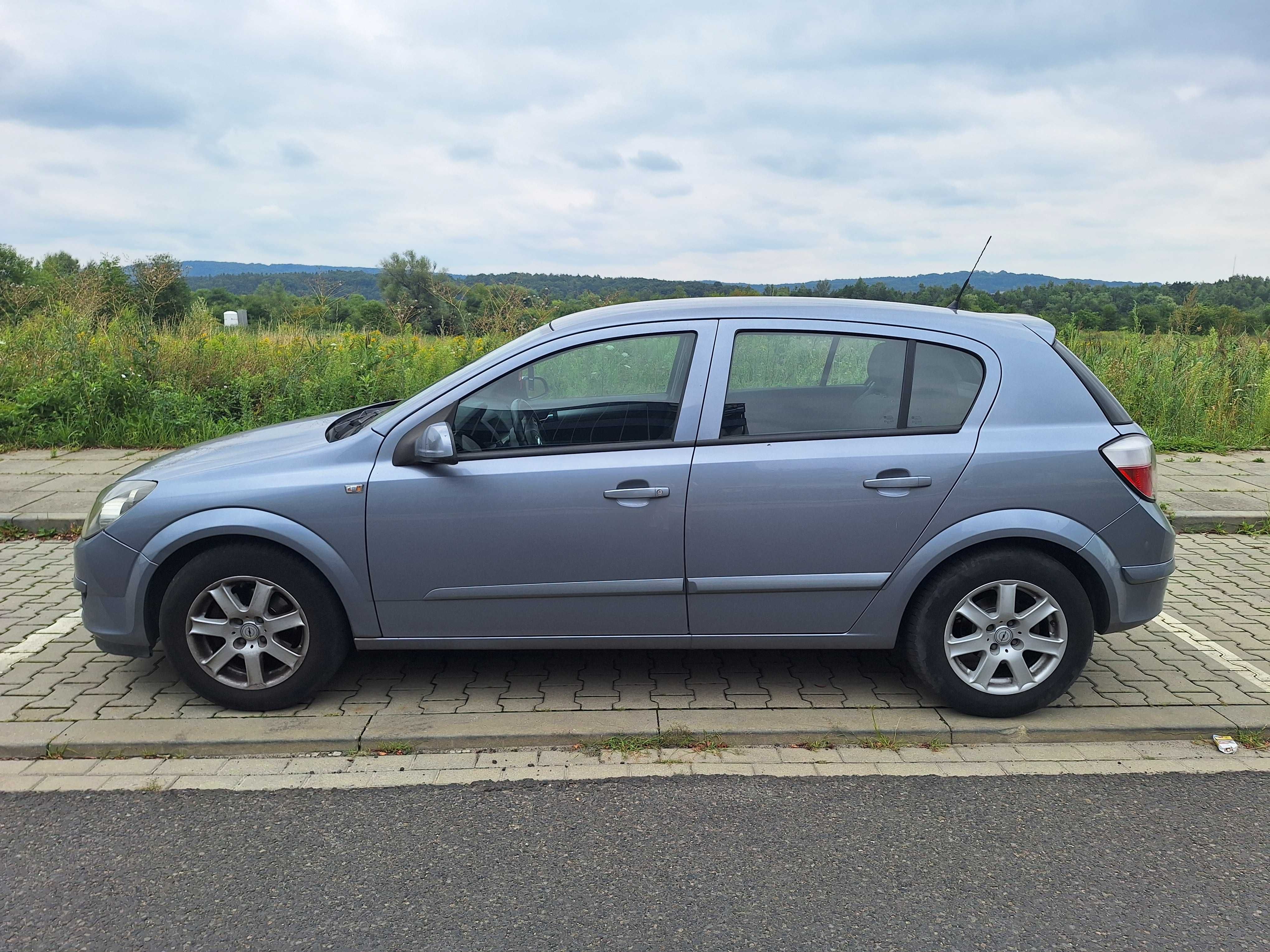 Opel Astra h 1.4 benzyna
