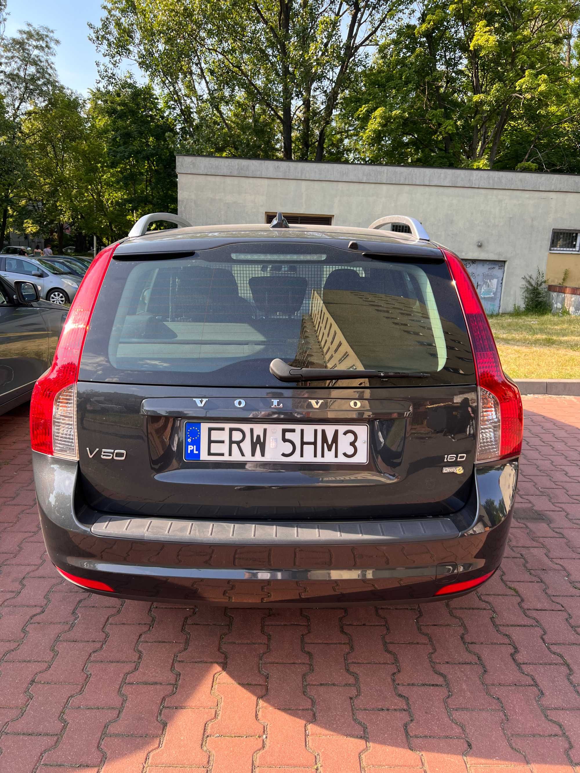 Volvo V50 2010 - Niezawodne Kombi Z Silnikiem Diesla Na Sprzedaz!