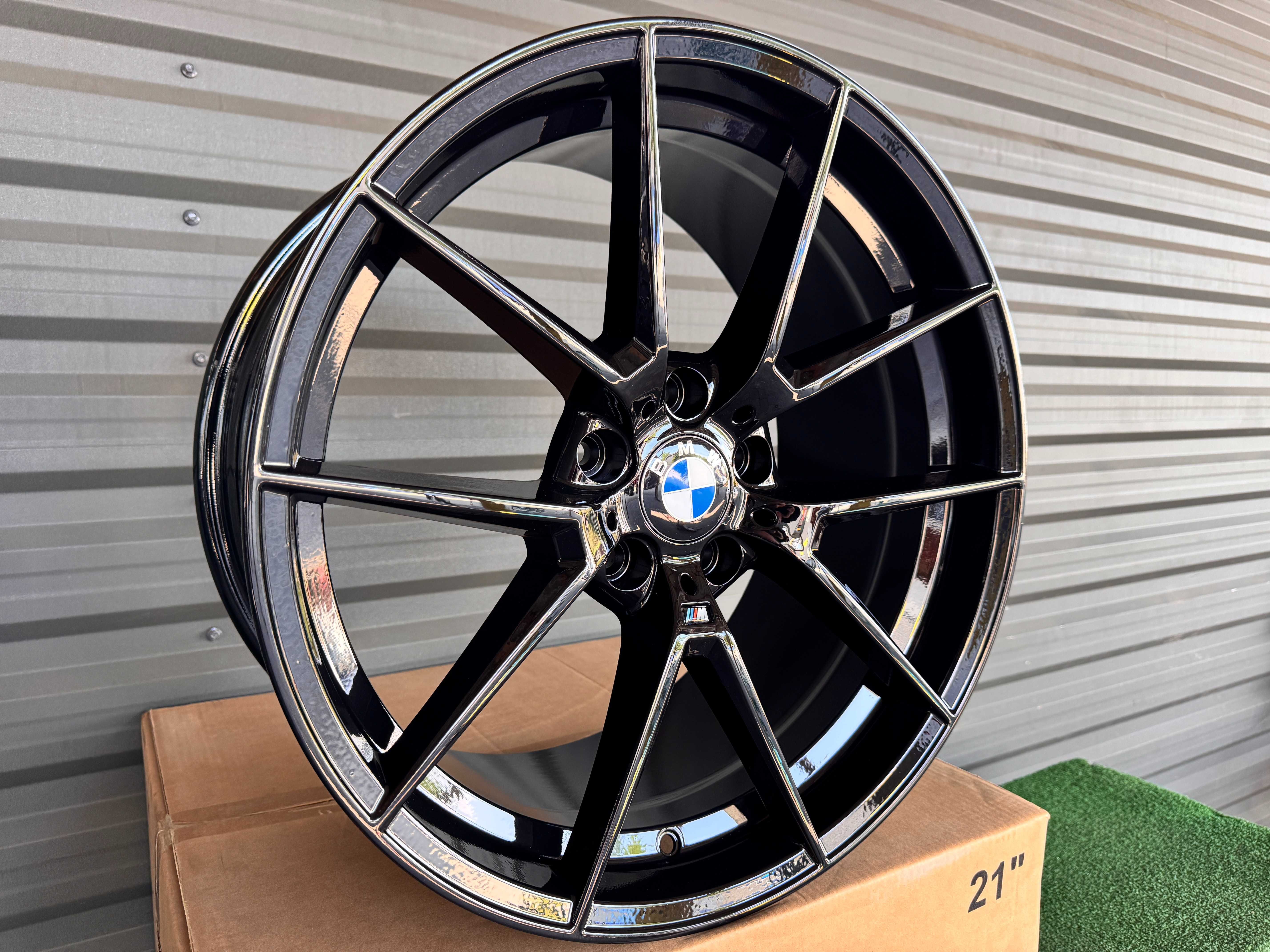 Одно та Різноширокі Чорні R19 5x120 BMW F10 F11 F01 F30 F32 F13 E60