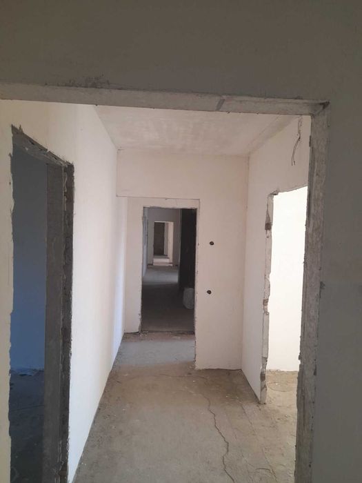 Нежитлові приміщення 81,7 м2, Долинська, вул. Нова 50