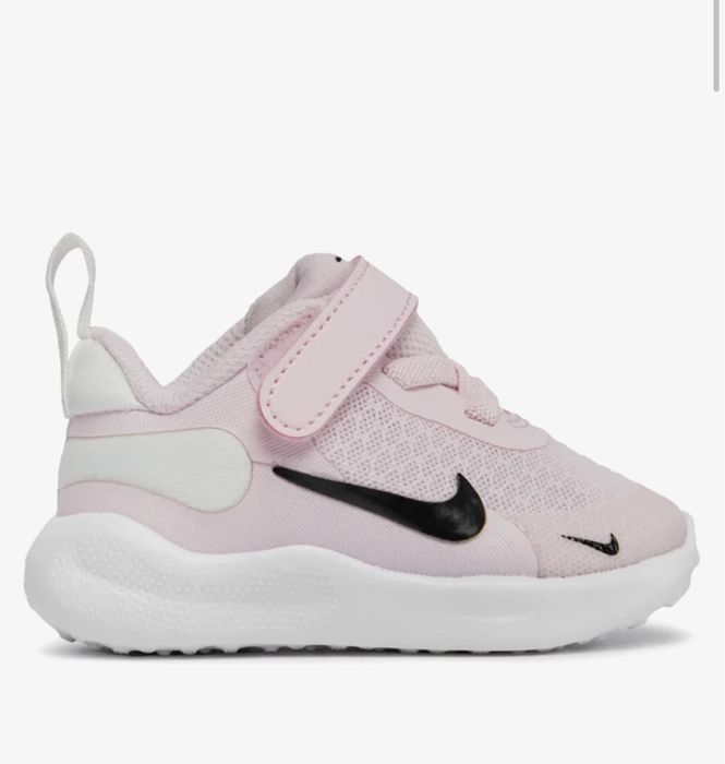 Кросівки Nike ( оригінал ) 23,5 р.