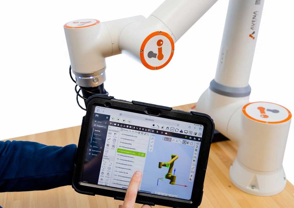 Robot współpracujący FR10 + tablet 11’’ + router | zasięg 1400mm