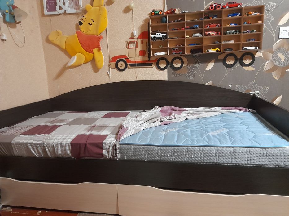 Терміново   Ліжко дитяче  кровать