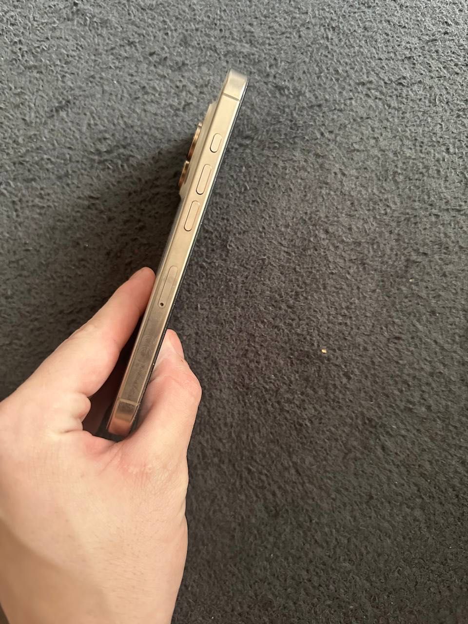 iPhone 16 pro 256GB