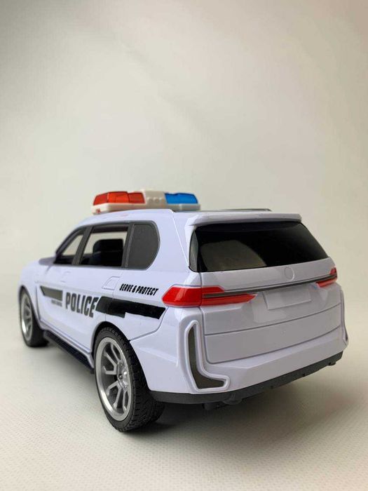 Машинка BMW X7 на пульті радіокерування і акумуляторі дистанційна р/к