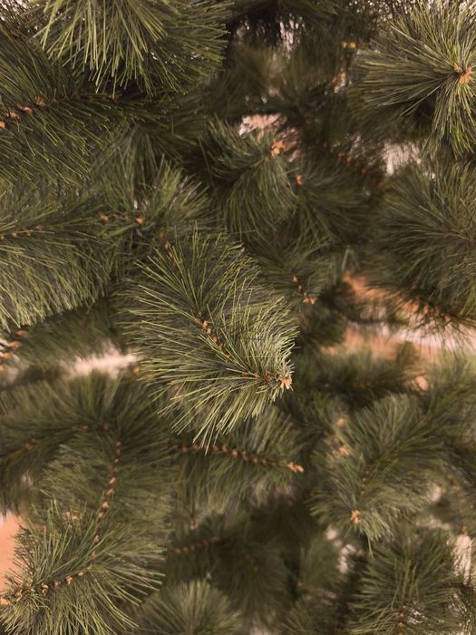 Штучна ялинка різдвана