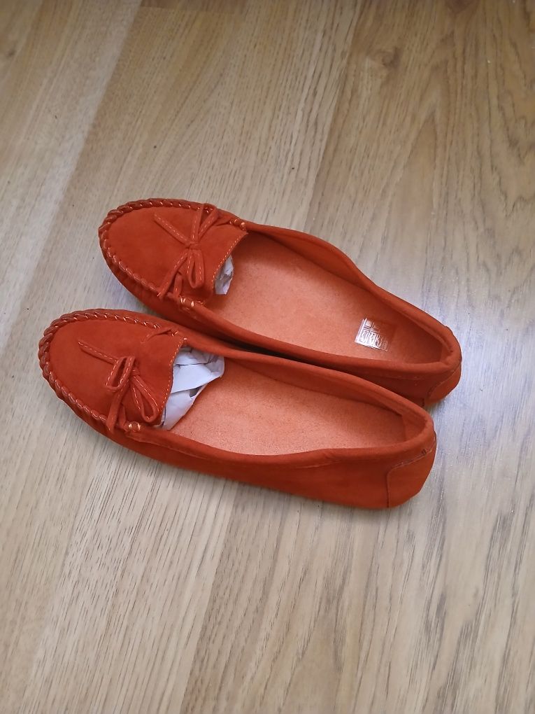 Buty mokasyny nr. 40