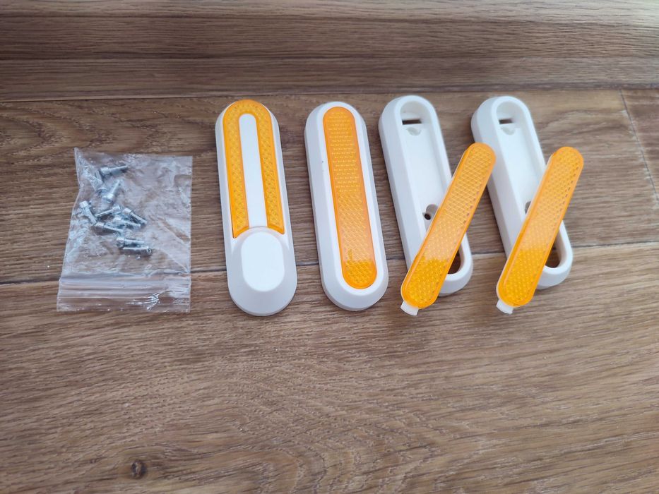 Новые! Боковые накладки задние катафоты 4шт Xiaomi M365\1S\PRO