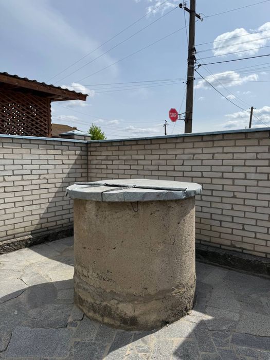 Продаж приміщення ( магазин) 44 м2.