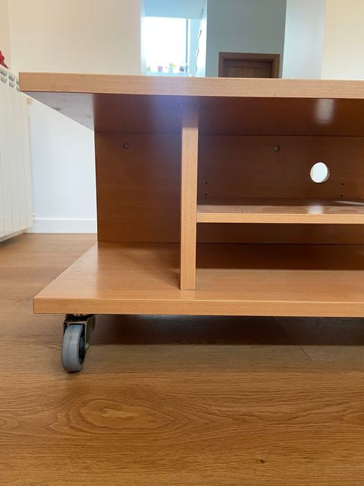 Mesas de TV com rodas