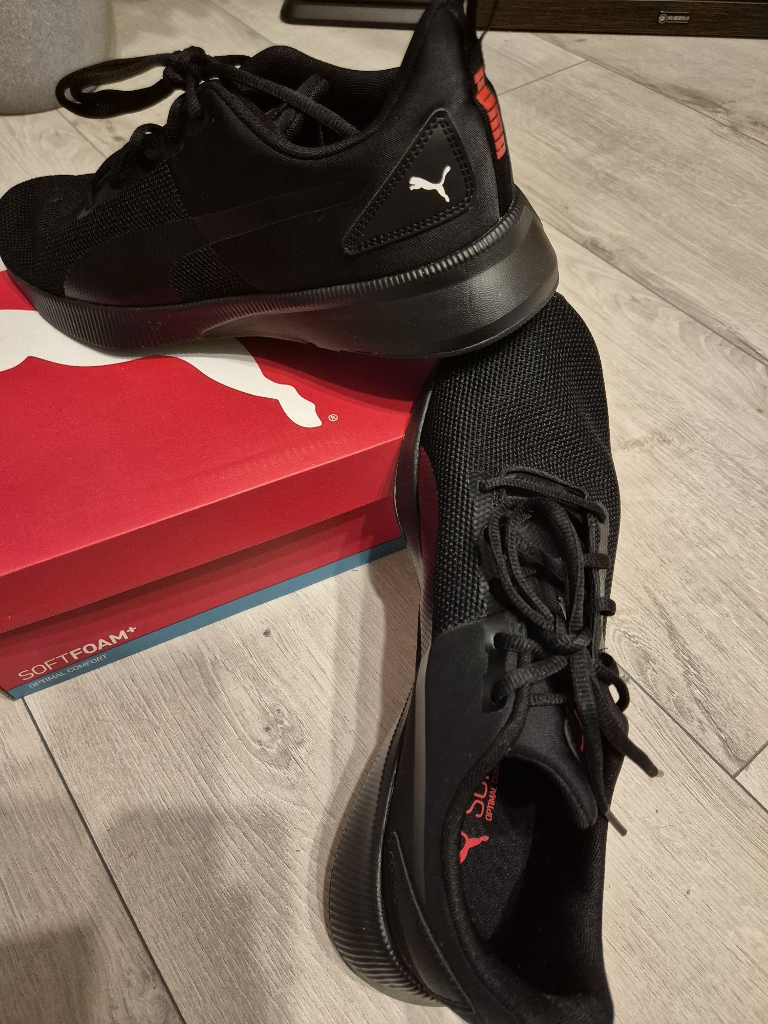 Puma FLYER  - Obuwie do biegania treningowe