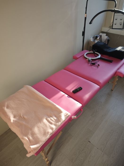 Łóżko do fizjoterapii do przedłużania rzęs