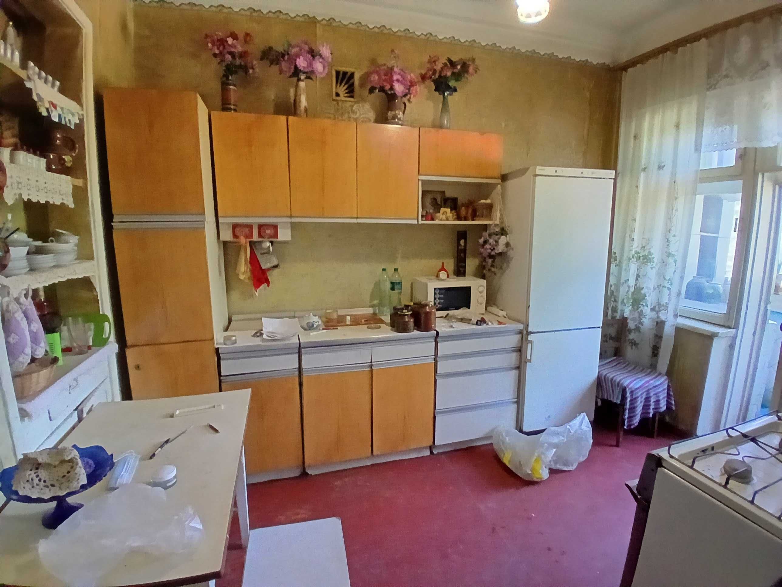 Сдам 2-к квартиру в центре на Металлургов (ДК Кирова) по ул. Рекордная