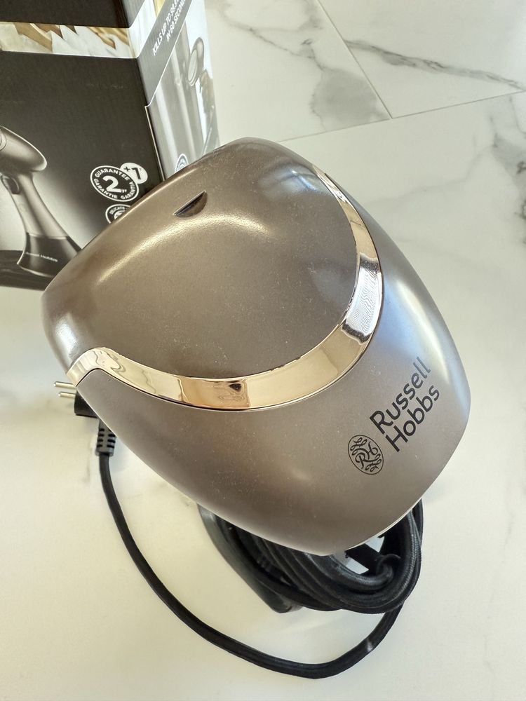Parownica do ubran Russell Hobbs stan idelany