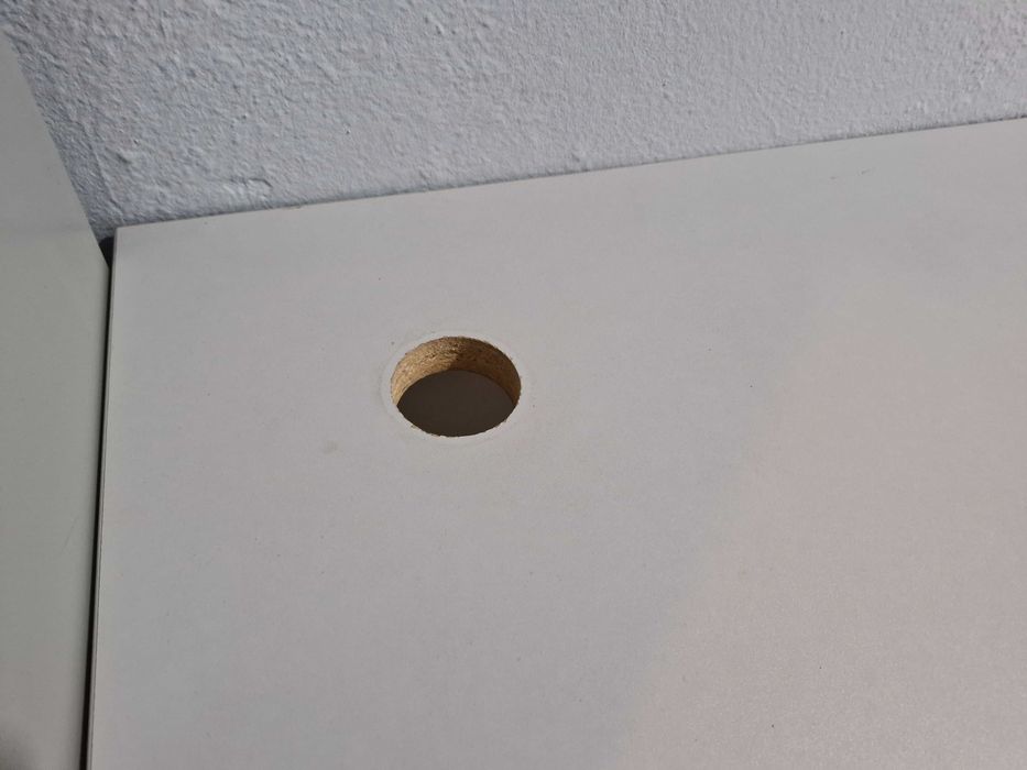 Solidne biurko do pracy, nauki wykonane na wymiar, kolor złamana biel